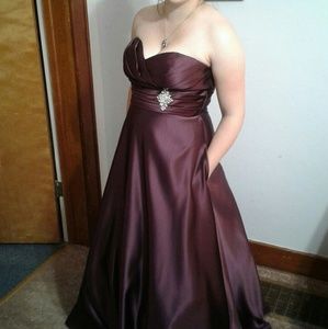 Strapless purple Bill Levkoff formal gown